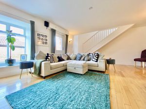 Photo 17- click for photo gallery